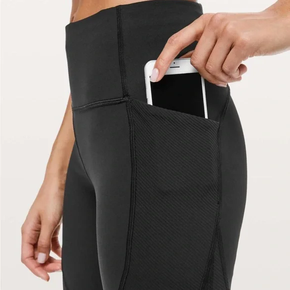 Lululemon On Repeat 7/8 Tight *28" - Picture 5 of 7